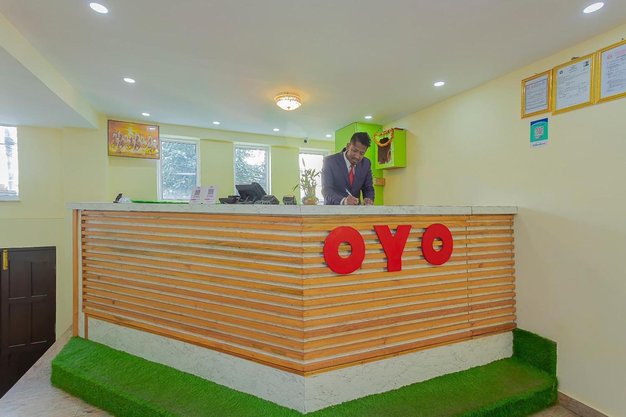 Oyo 798 Euphoria Inn Catmandu Exterior foto