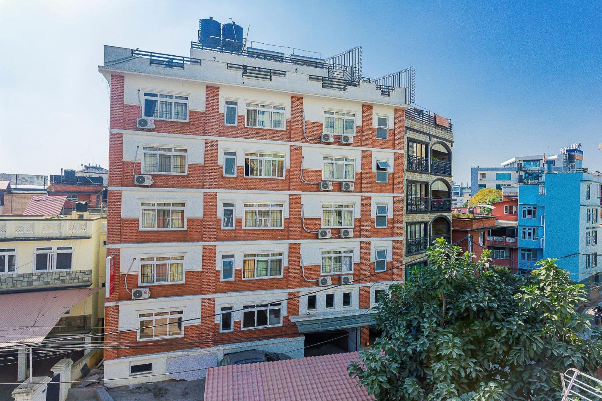 Oyo 798 Euphoria Inn Catmandu Exterior foto